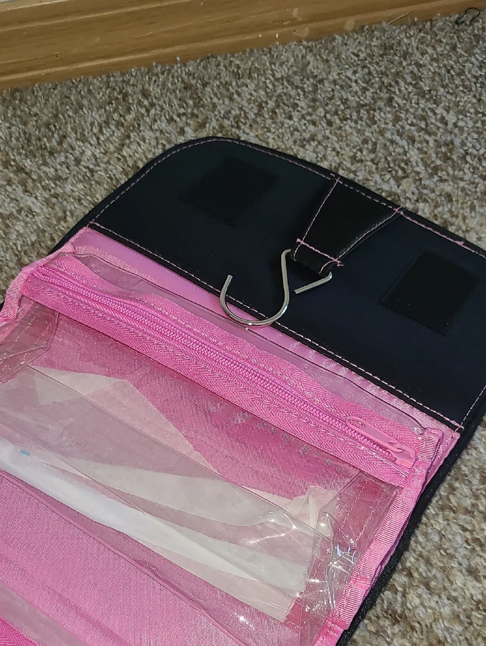 🆑️Mary Kay Roll-up Black with Pink Trim Makeup Organizer